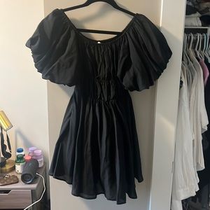 Princess Polly puff black dress